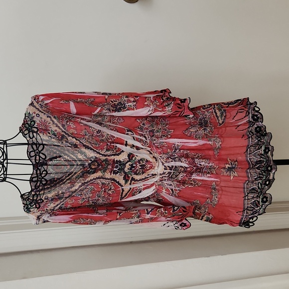 Sheer top - Picture 2 of 3